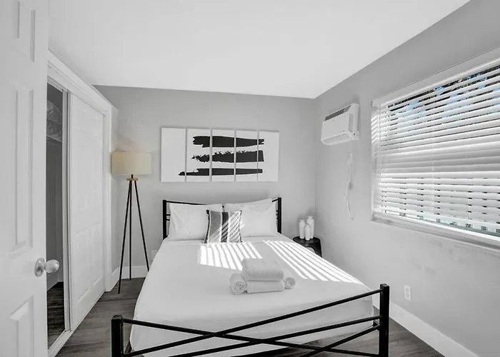 Rustic Retreats Cozy 1Br For 4 Guests Minutes From Las Olas